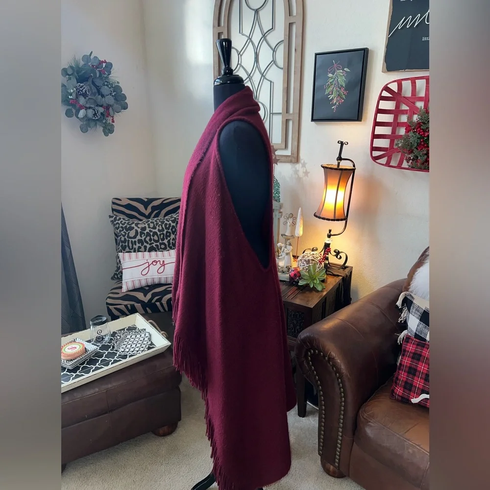 Long Fuzzy Vest - Picture 3 of 5